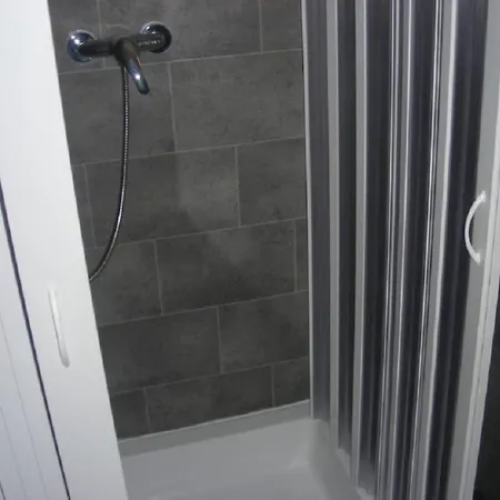 公寓 Kleine Zentral Gelegen